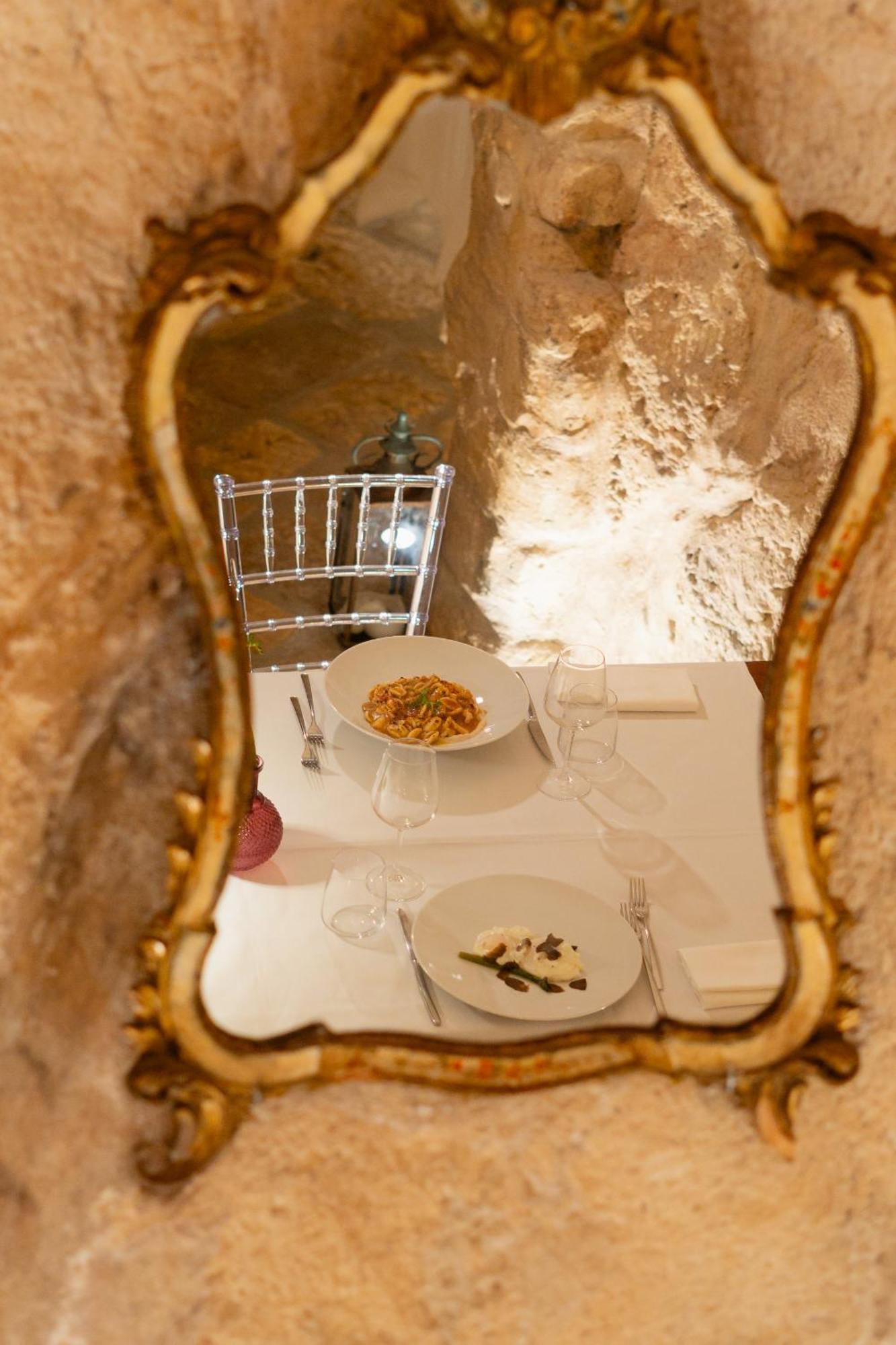 Palazzo Del Duca Hotel & Restaurant Matera Eksteriør billede